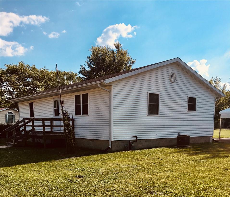 645 N Main Street, Mason, IL 62443