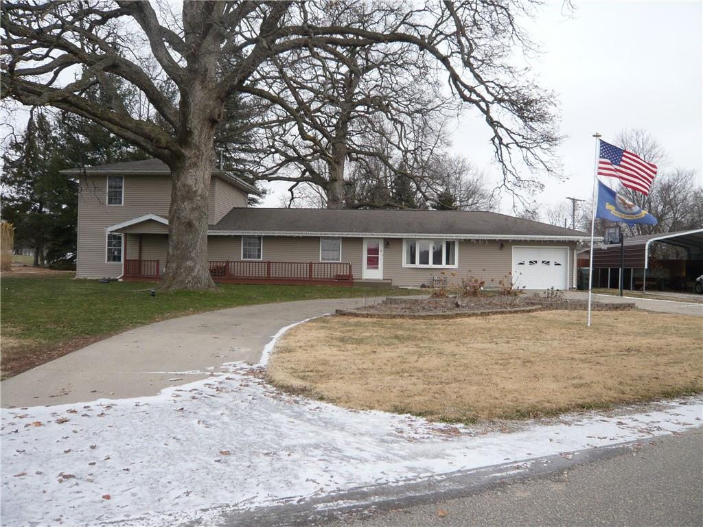 sold 4 w charleston road ashmore il 61912 4 beds 2 full baths 124000 sold 4 w charleston road ashmore il 61912 4 beds 2 full baths 124000