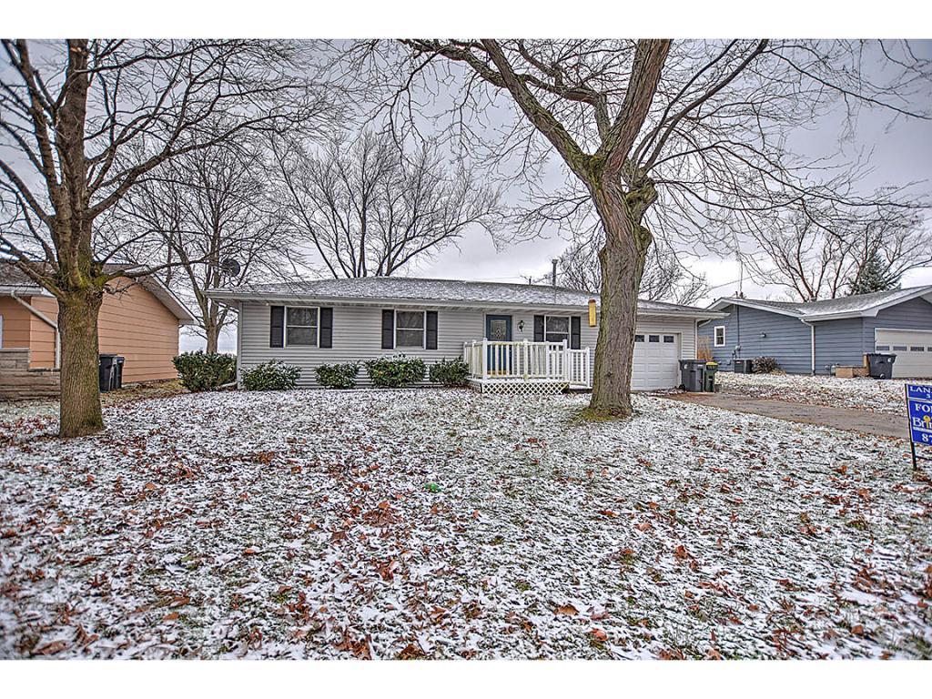 211 Rayjon, Oreana, IL 62554