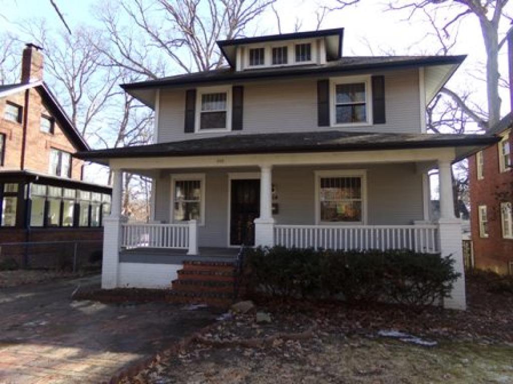 214 N Summit Avenue, Decatur, IL 62522