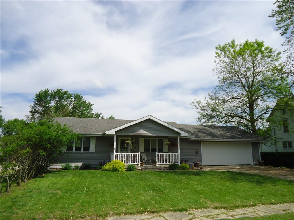 Sold 209 W S 3rd Street, Strasburg, IL 62465 3 Beds / 2 Full Baths