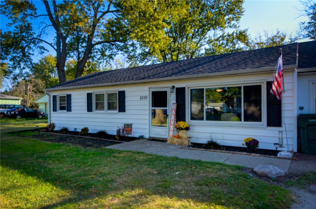 Sold 2330 Wilcox Lane, Decatur, IL 62526 4 Beds / 1 Full Bath 95,000