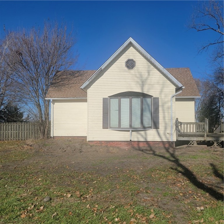 For Sale 36 N County Road 100 N, Ivesdale, IL 61851 2 Beds / 1 Full