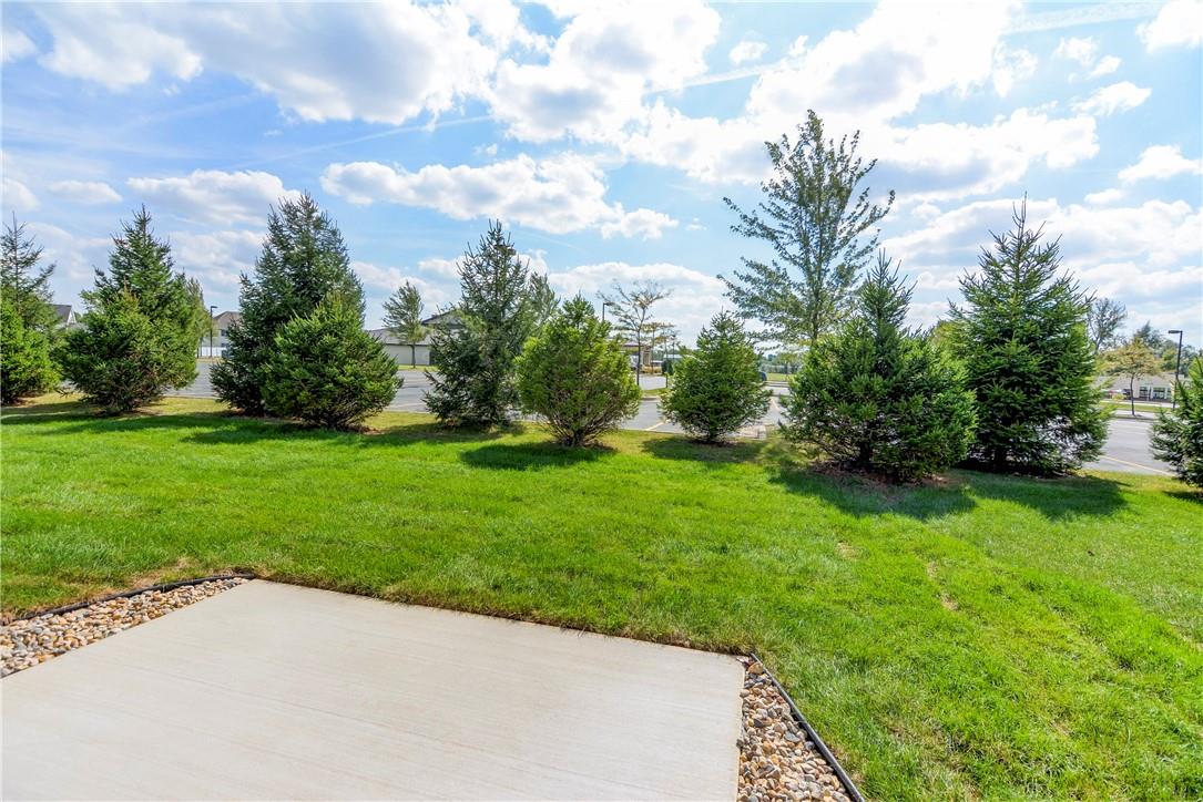 235 August Hill Drive, Mt. Zion, IL 62549 Vieweg Real Estate