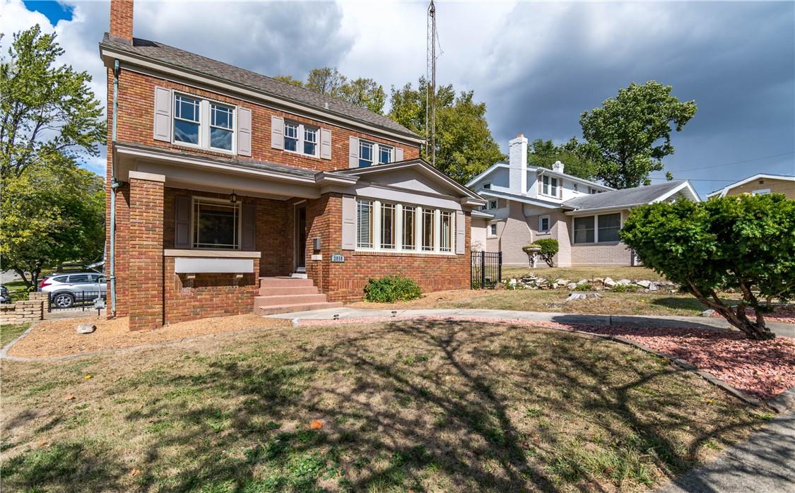 Decatur's West End Active Listings Vieweg Real Estate