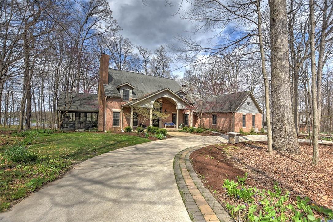 Lake Homes for Sale in Decatur, Illinois