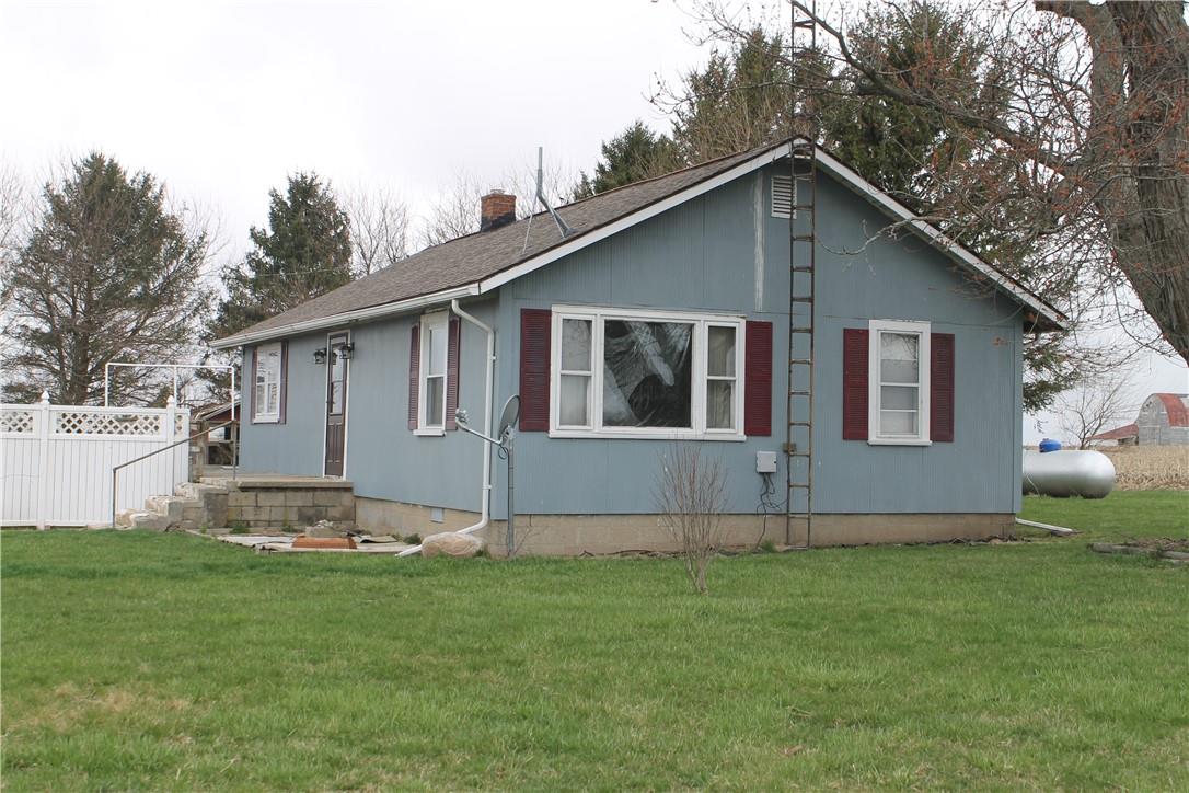 Sold 26789 N 1150th, Chrisman, IL 61924 3 Beds / 1 Full Bath 42,000