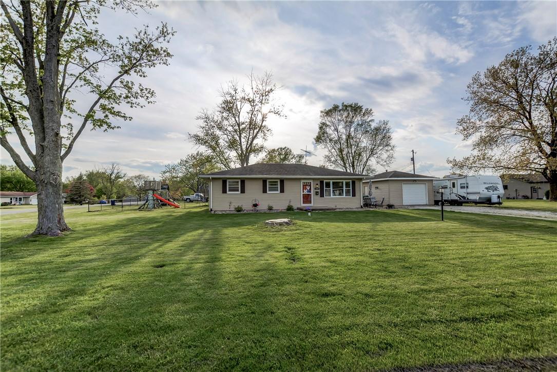 Sold 3137 Southland Road, Decatur, IL 62521 3 Beds / 1 Full Bath
